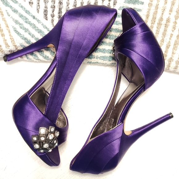 Marciano Guess Heels - Picture 10 of 10